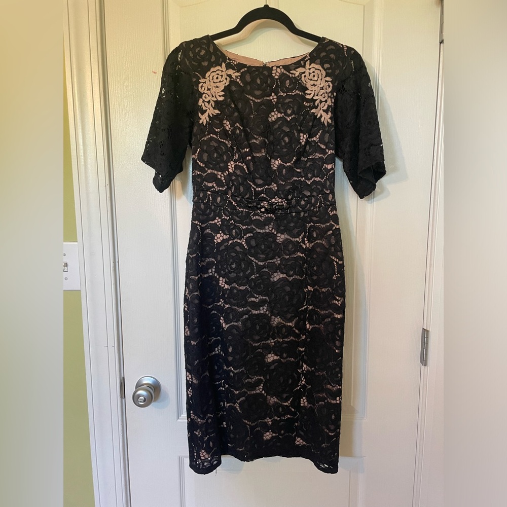 Adrianna Papell Black Lace Cocktail Dress